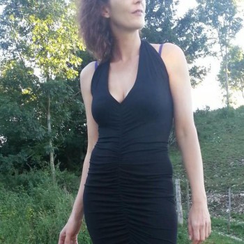 Simonne - Plan q à Andiast Profil de Simonne, 36 ans, Plan q à Andiast (Grisons)